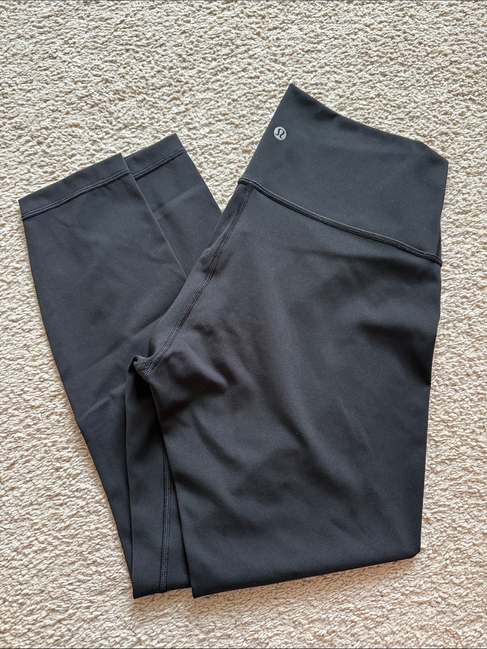 Lululemon Black Mid-Rise Leggings